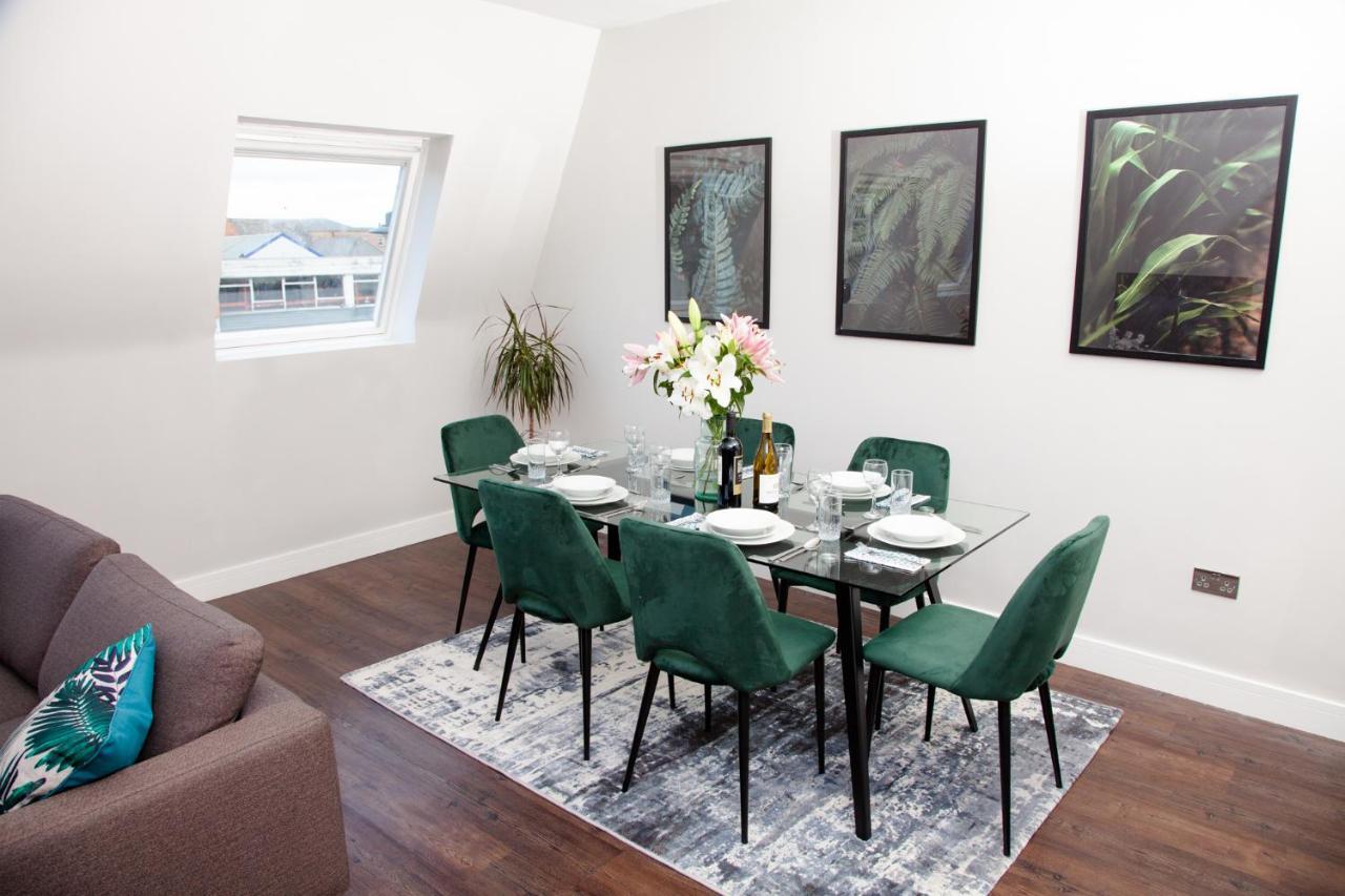 High Life Serviced Apartments - Old Town Swindon Exterior foto