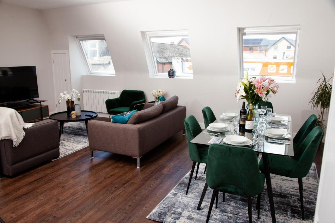 High Life Serviced Apartments - Old Town Swindon Exterior foto